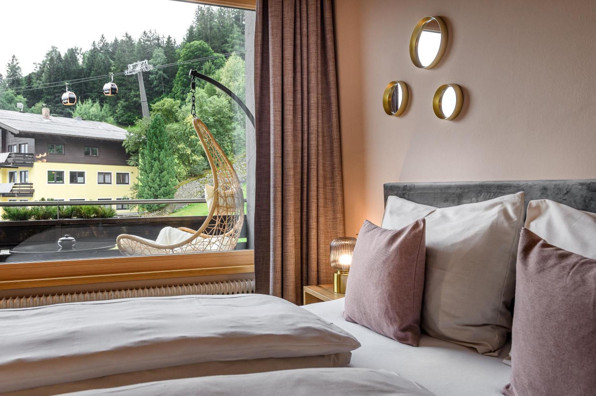 B&B Berglift Direkt An Der Talstation Bad Hofgastein Exterior foto